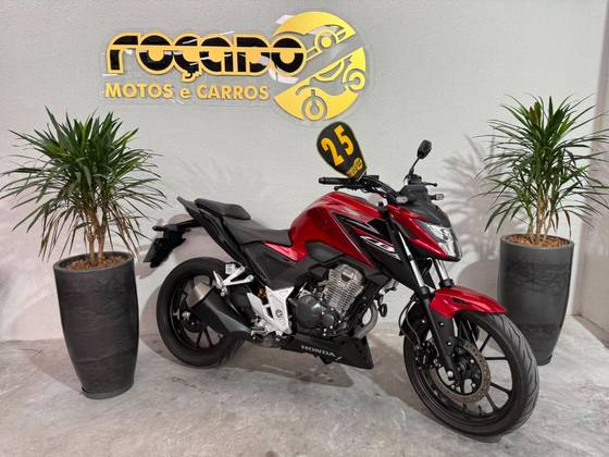 HONDA CB 300F TWISTER CBS HONDA CB 300F TWISTER CBS
